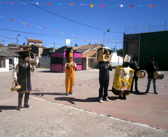 Asadina Animación y Pasacalles